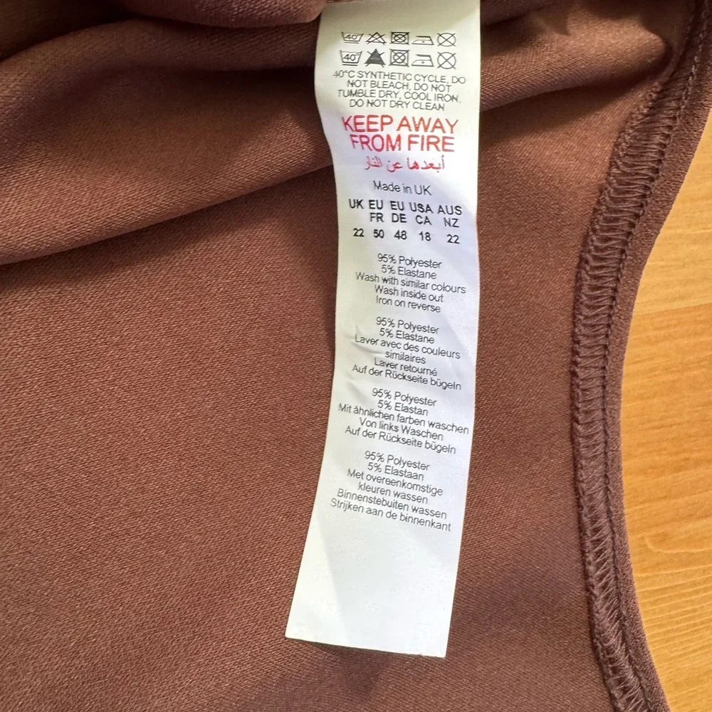 Boohoo Chocolate Brown Choker Cutout Long Sleeve Bodysuit Size 18 New With Tags - Picture 9 of 9